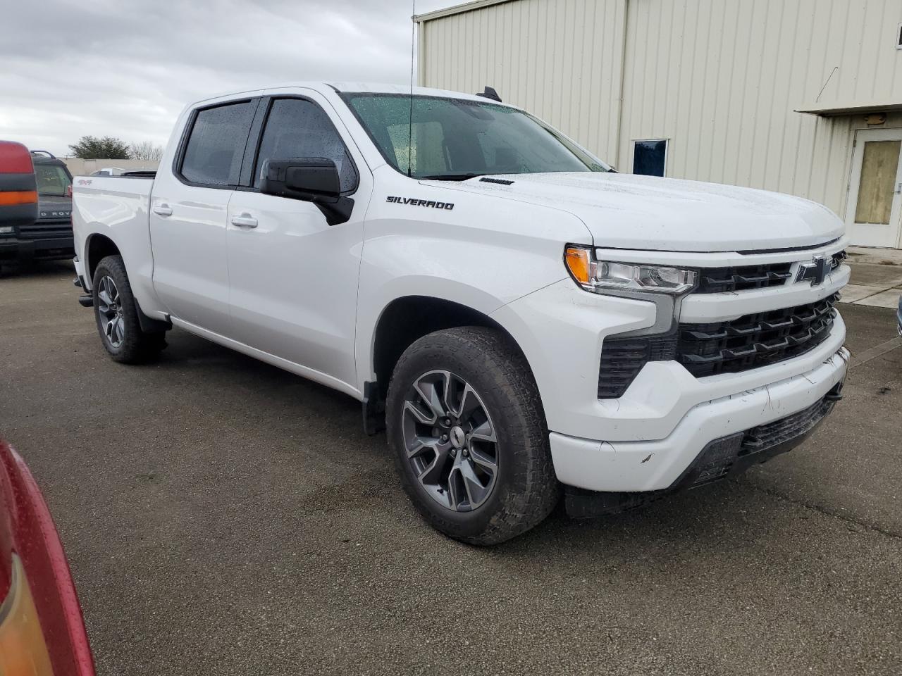 2023 Chevrolet Silverado - Image 4