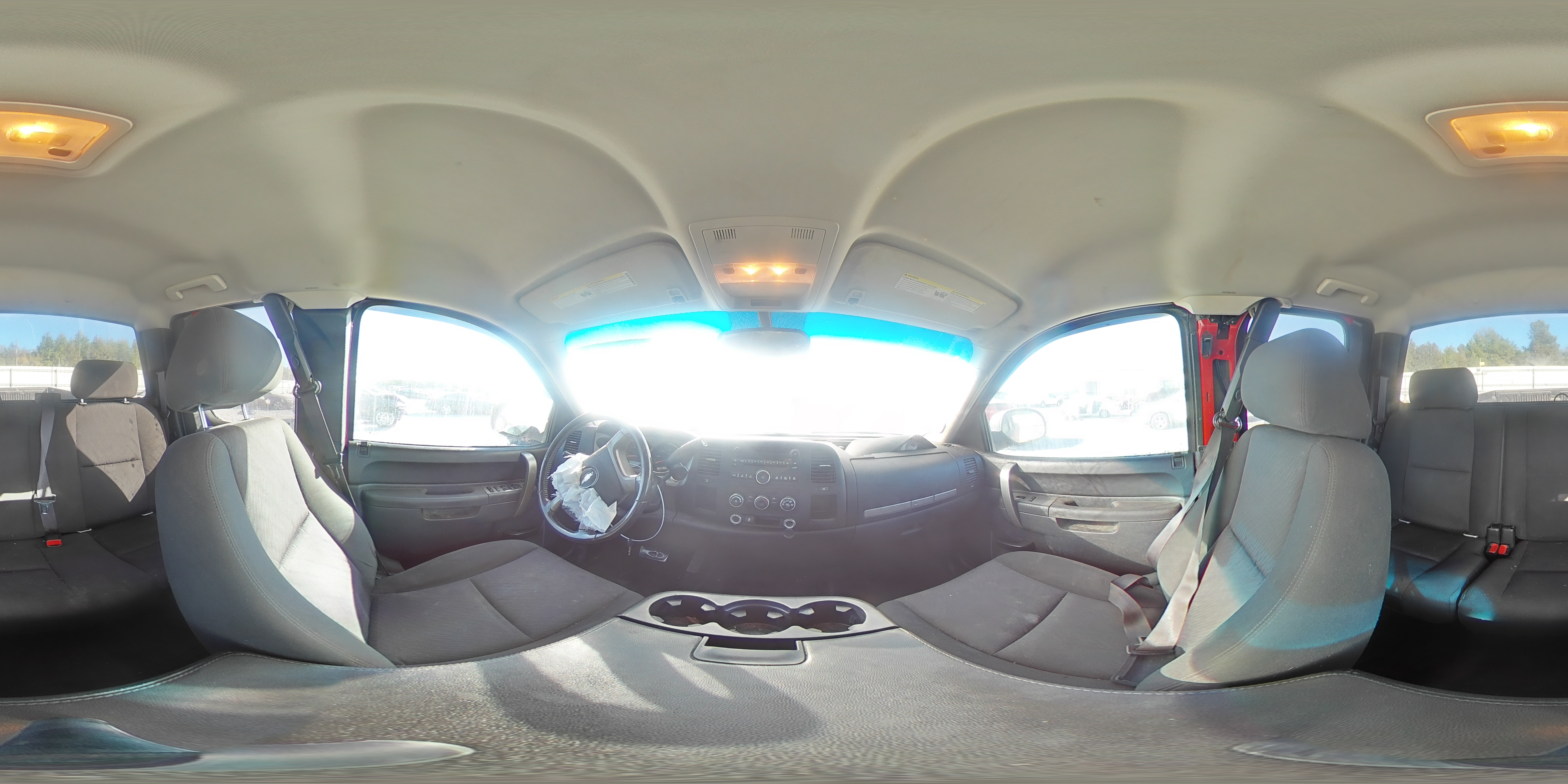 2013 Chevrolet Silverado - Image 13