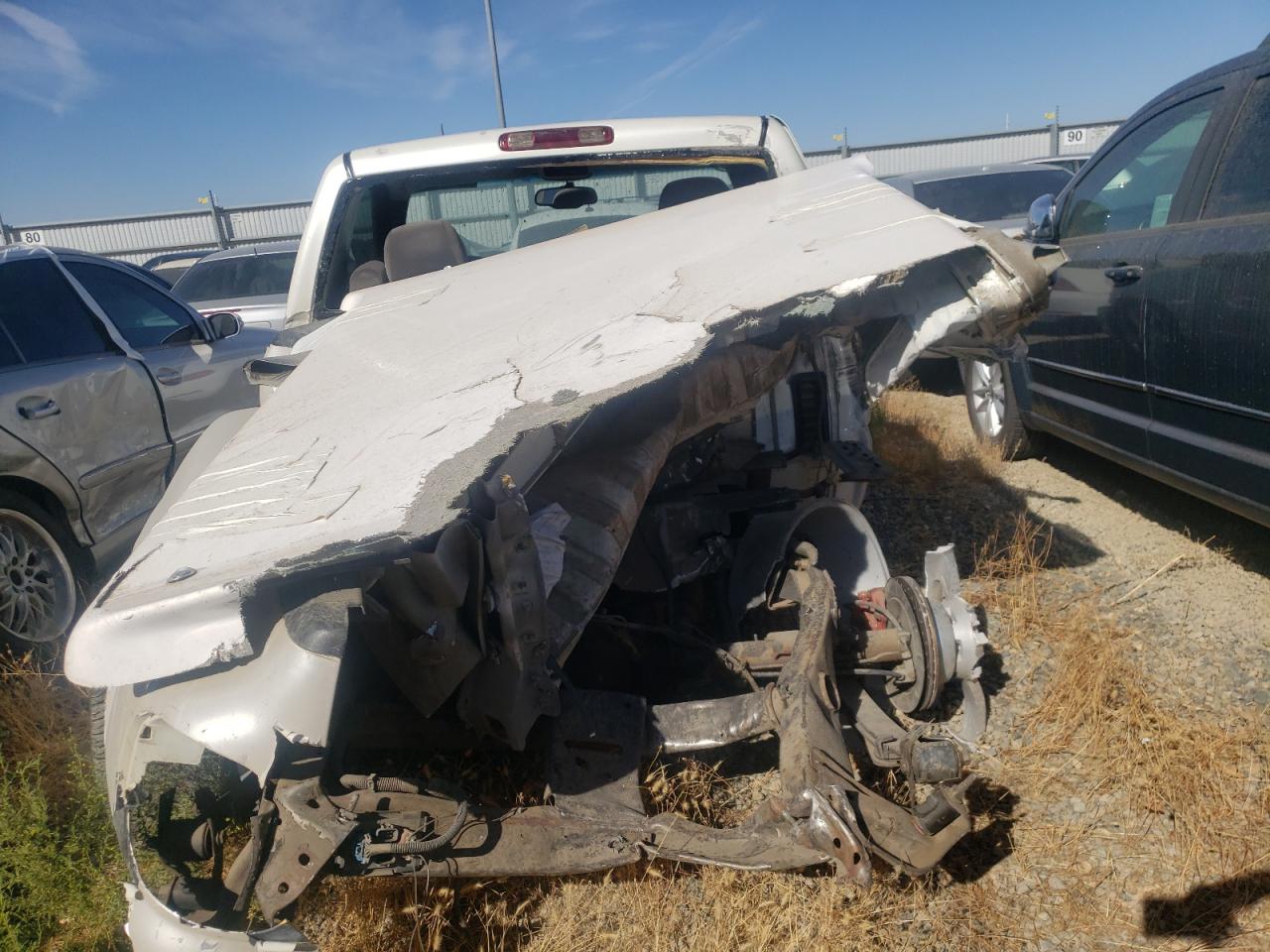 2003 GMC New Sierra C1500 VIN: 1GTEC14T83Z360270 Lot: 70665304