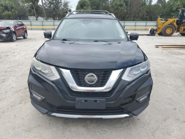  NISSAN ROGUE 2018 Черный