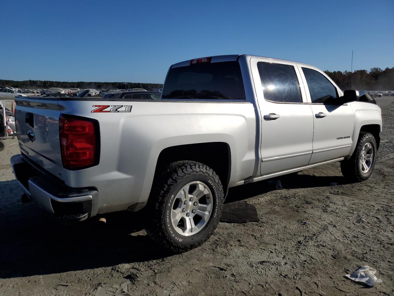 2018 Chevrolet Silverado - Image 3
