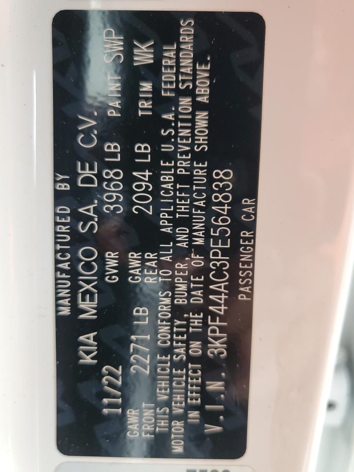 2023 Kia Forte - Image 15