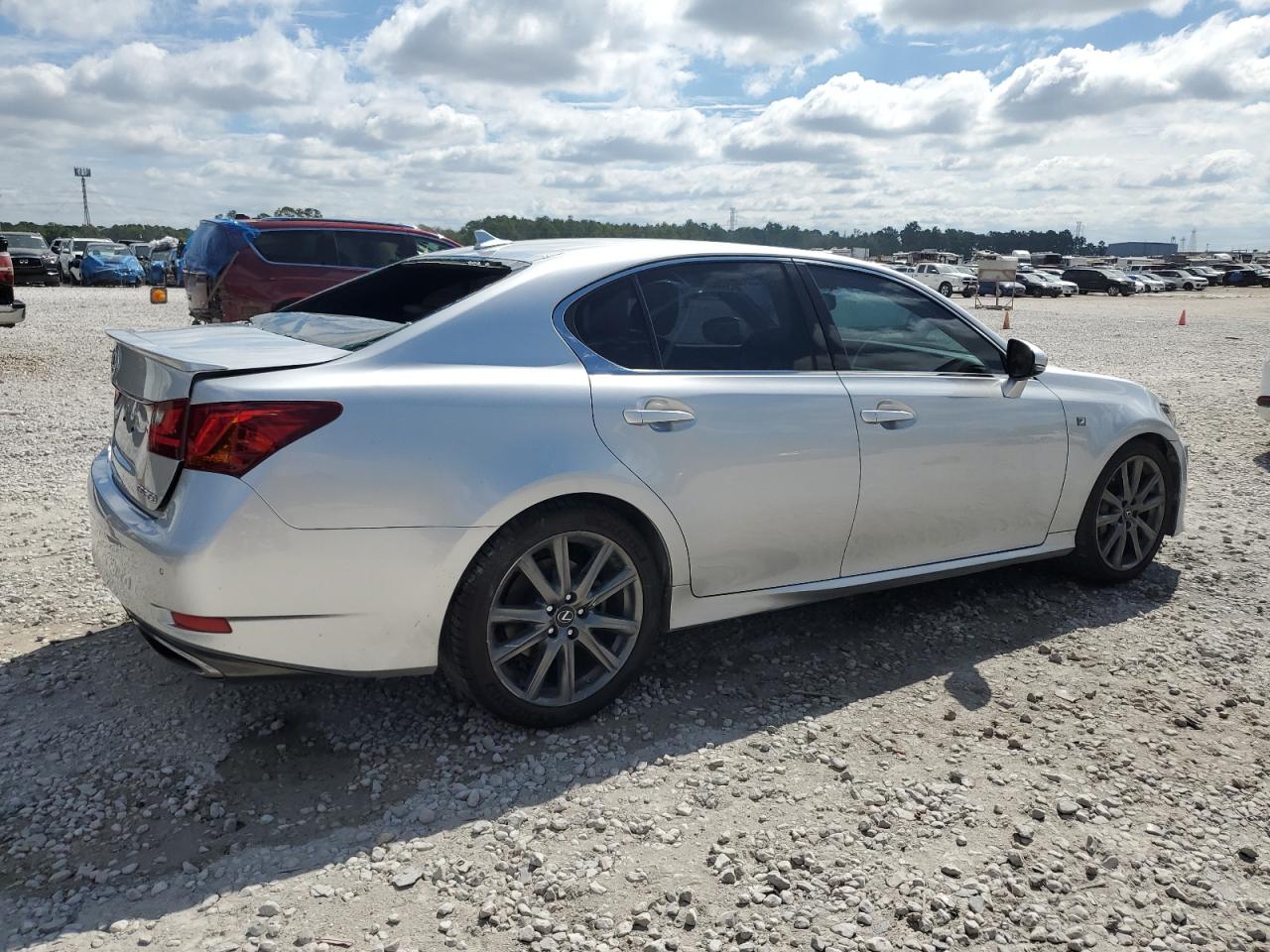 2014 Lexus GS - Image 3