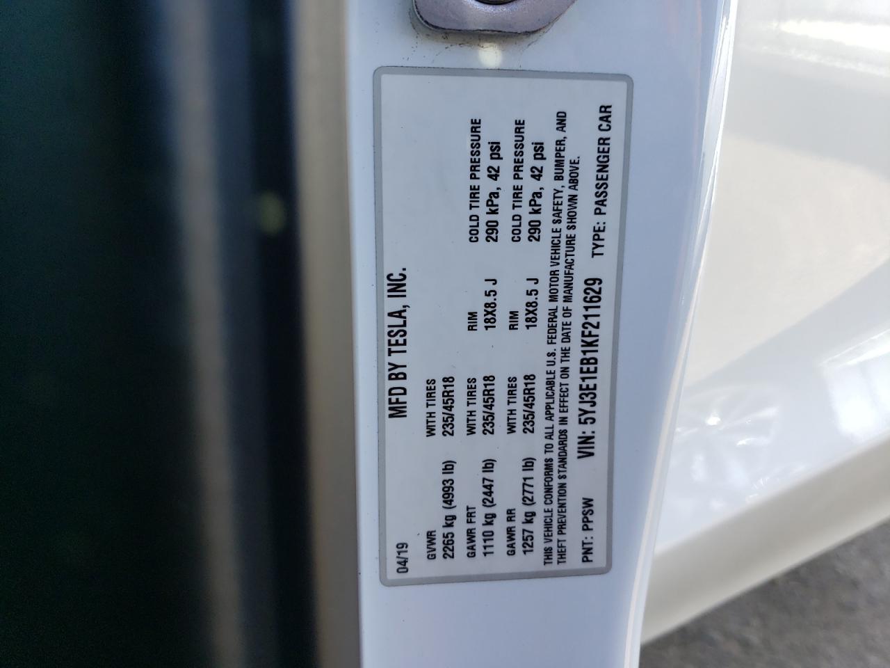 5YJ3E1EB1KF211629 2019 Tesla Model 3