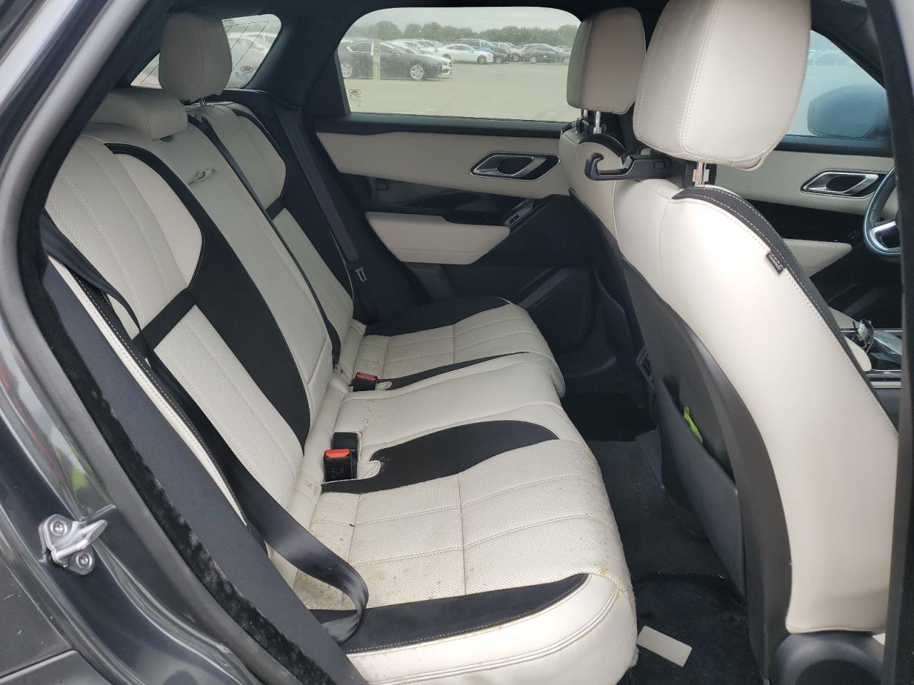 2020 Land Rover Range Rover - Image 11