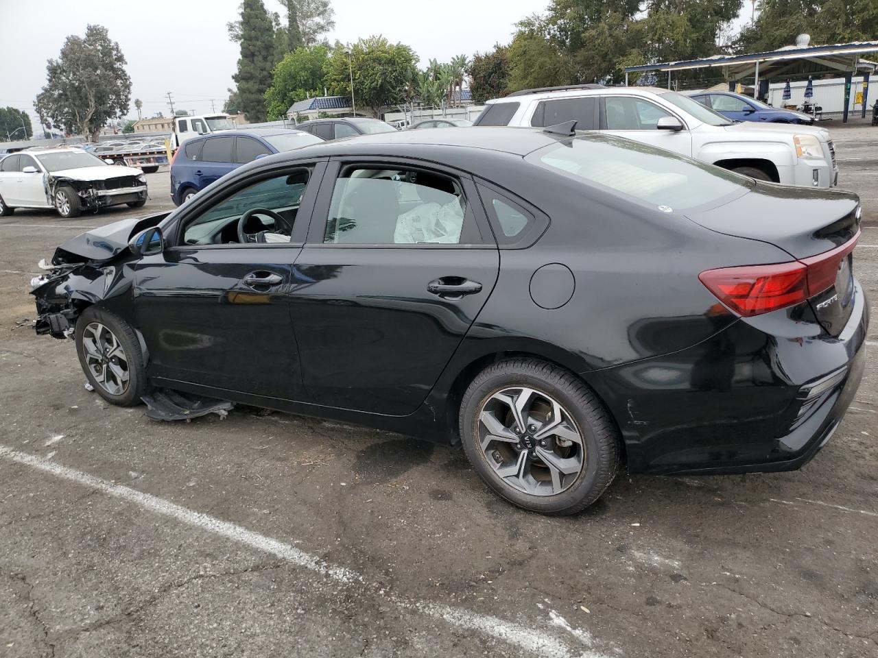 2019 Kia Forte - Image 2