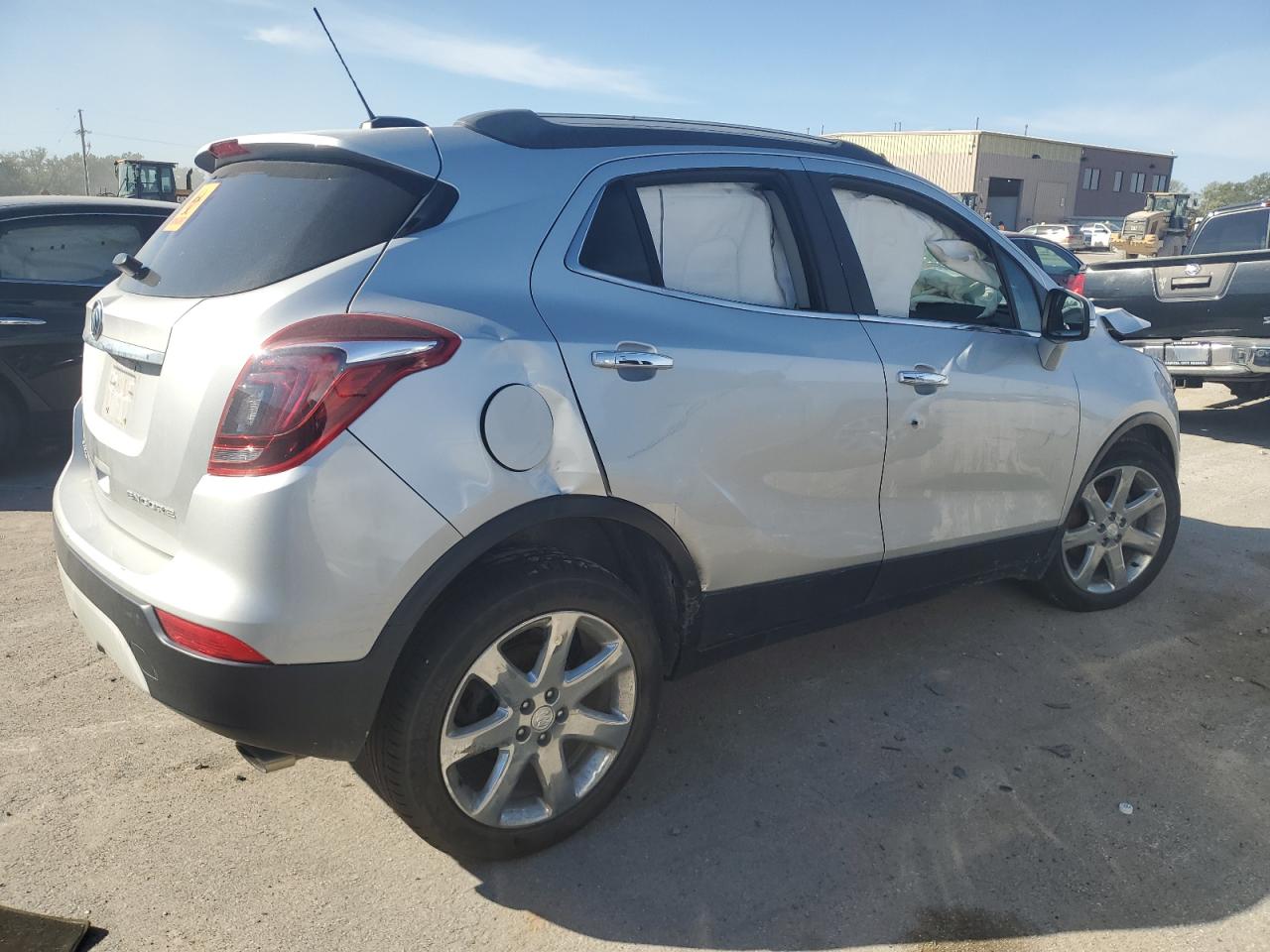 2017 Buick Encore - Image 3