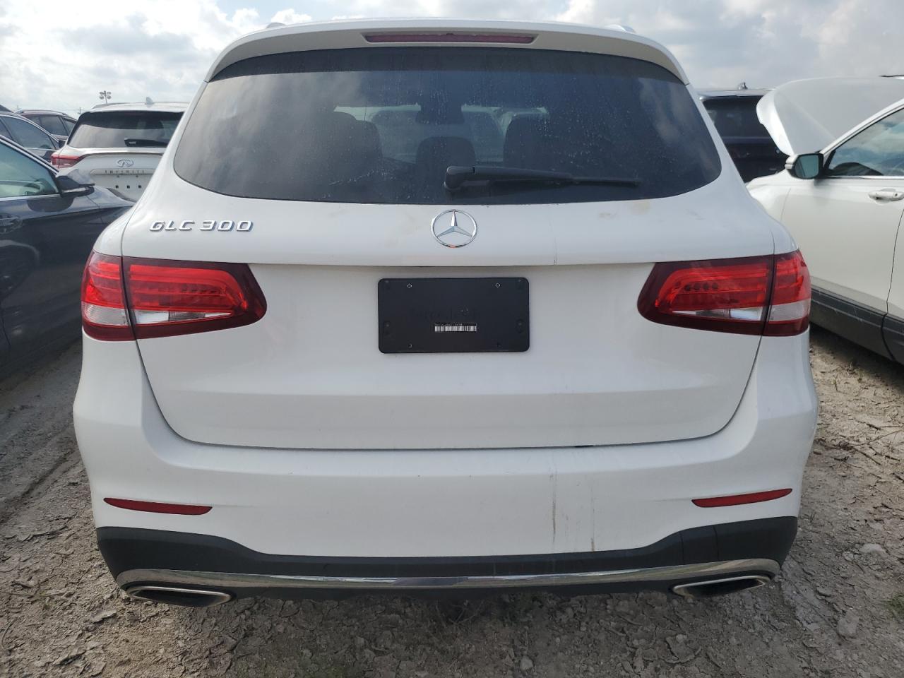 2016 Mercedes-Benz Glc 300 VIN: WDC0G4JB4GF105788 Lot: 74526964