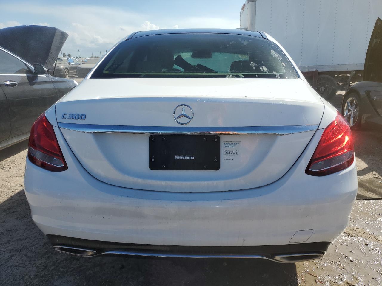 2018 Mercedes-Benz C 300 VIN: WDDWF4JB8JR420432 Lot: 75360974