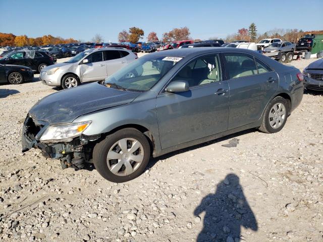 2011 Toyota Camry Base продається в West Warren, MA - Front End