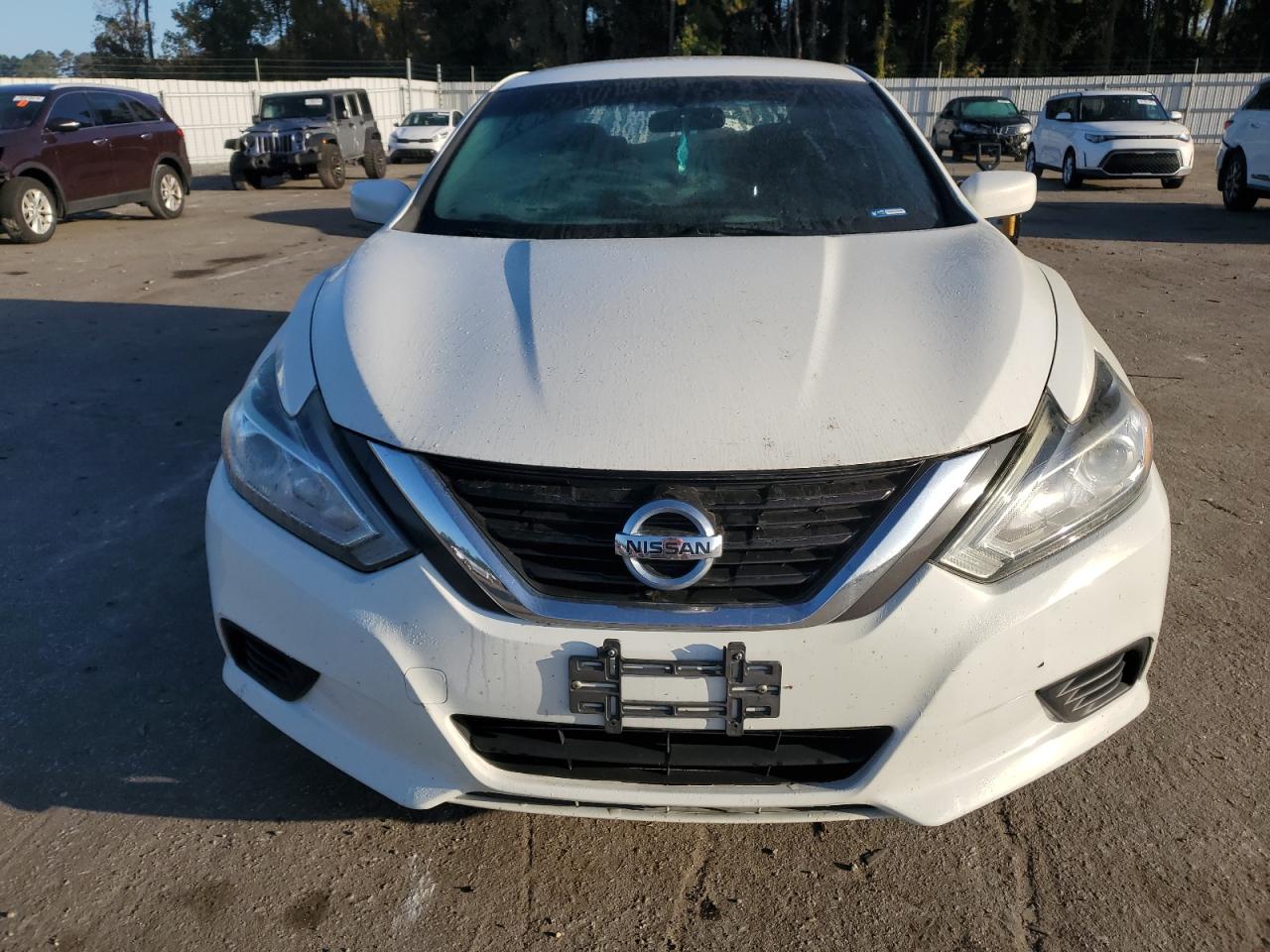 2016 Nissan Altima - Image 5