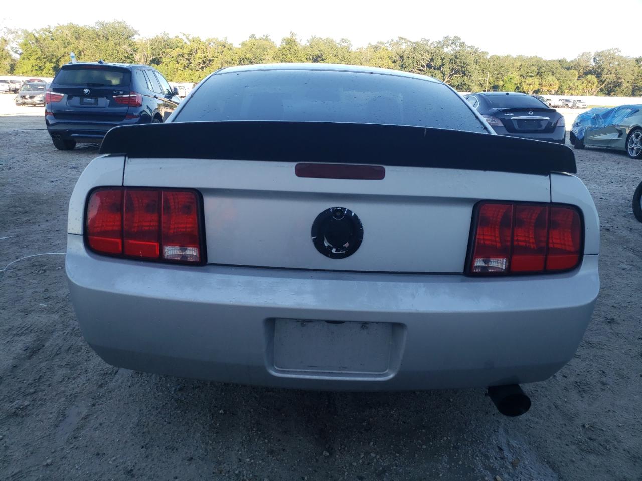 2008 Ford Mustang VIN: 1ZVHT80N085163036 Lot: 74729404