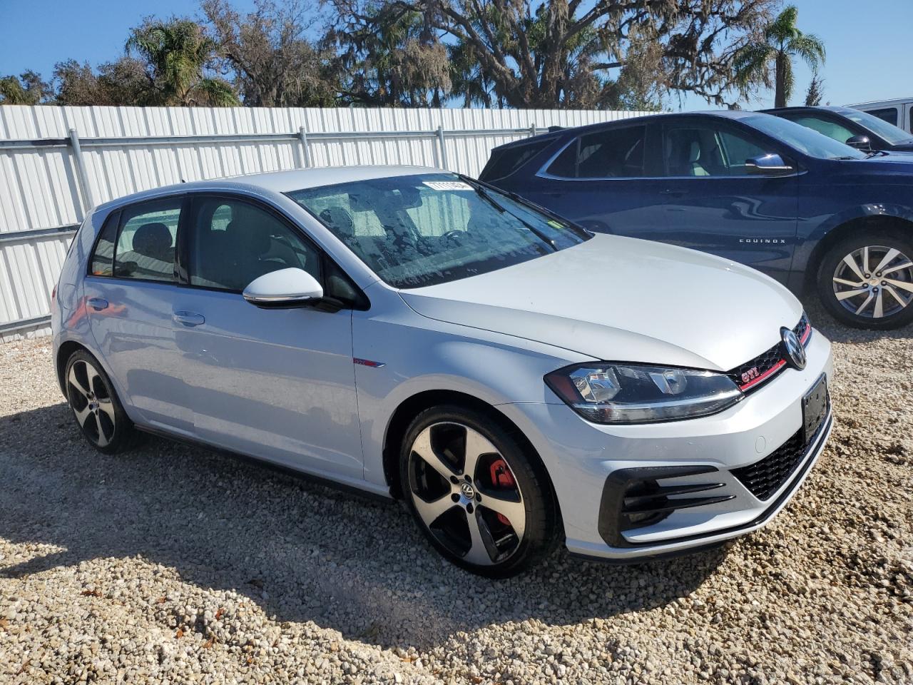 VIN 3VW5T7AU4KM030820 2019 VOLKSWAGEN GTI no.4