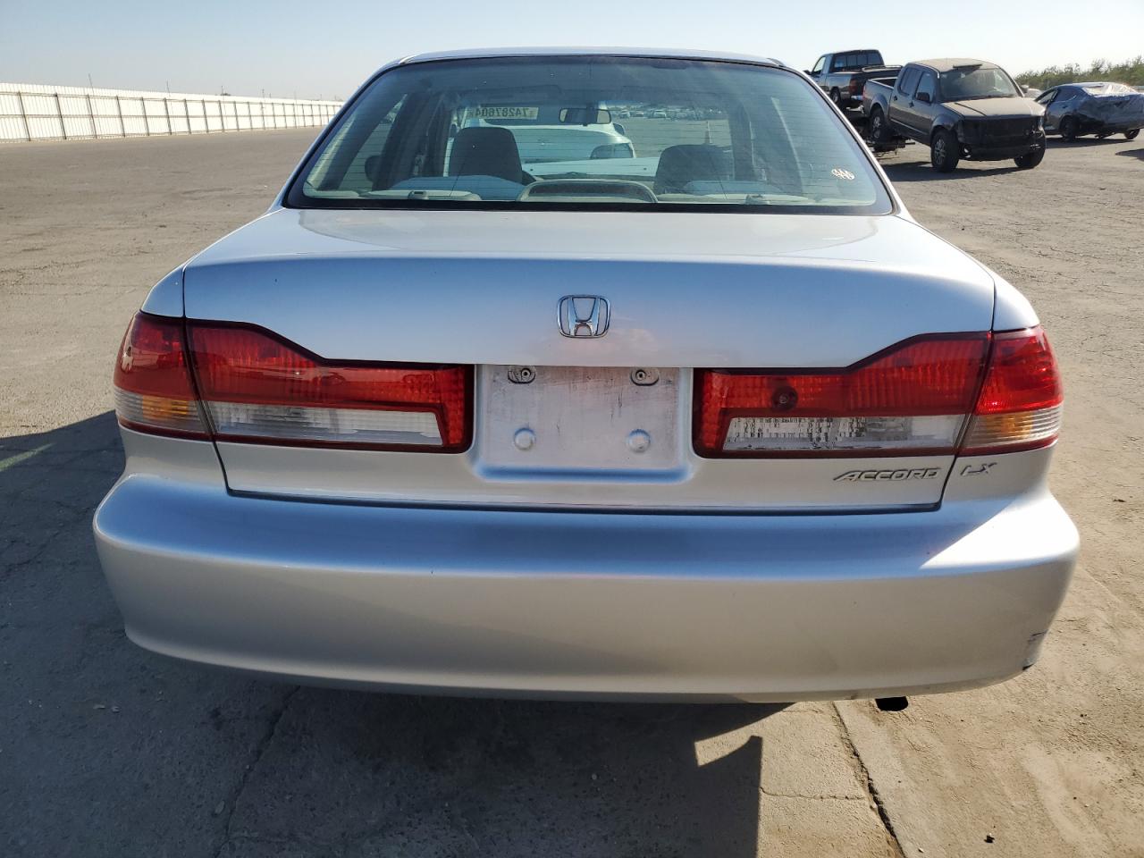 2002 Honda Accord Lx VIN: 3HGCG66502G700941 Lot: 74287604