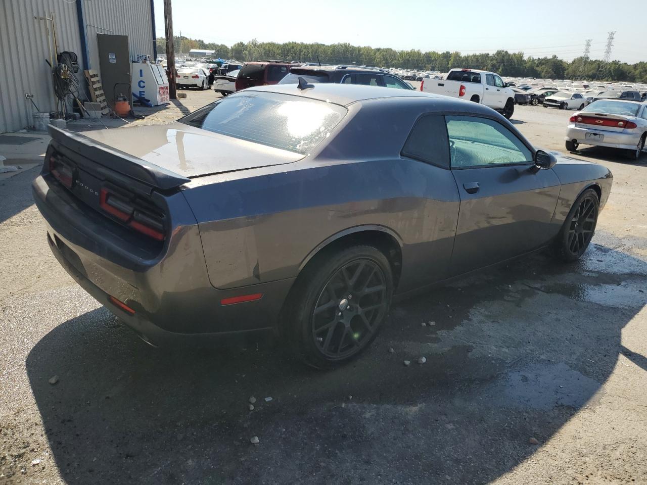 2015 Dodge Challenger - Image 3