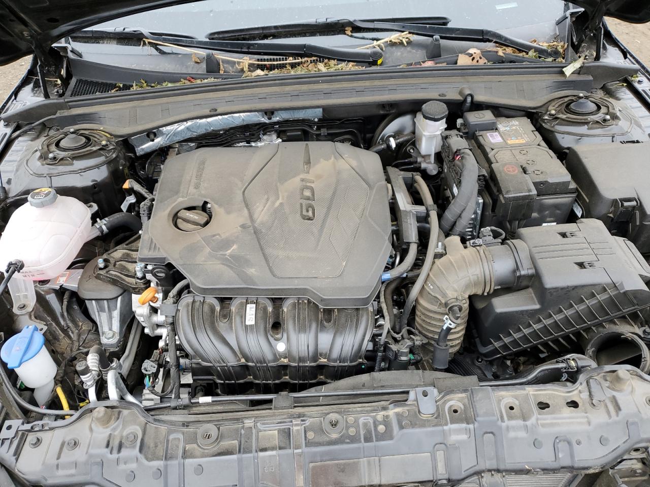 2025 Kia K5 - Image 11