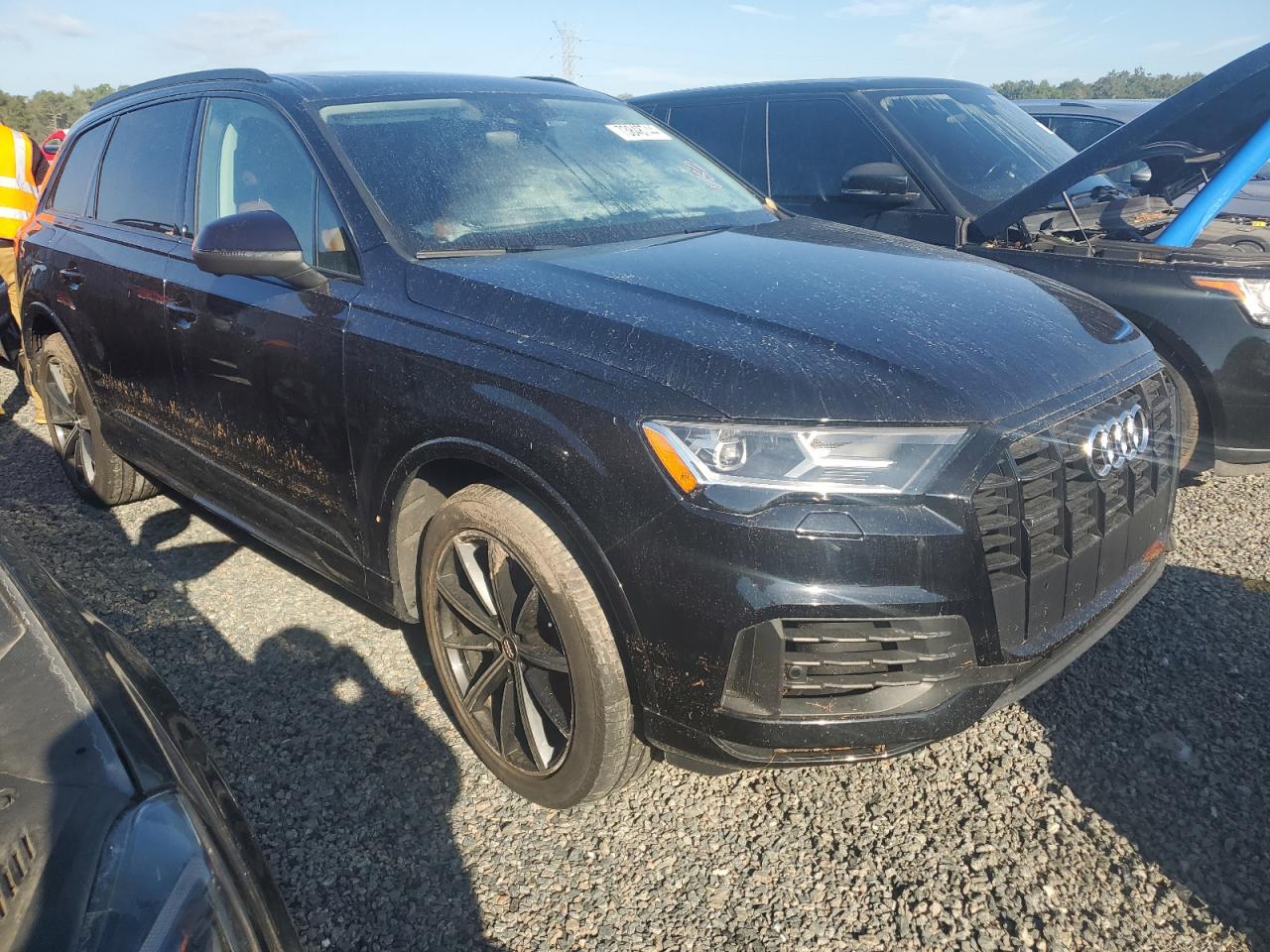 2020 Audi Q7 - Image 4