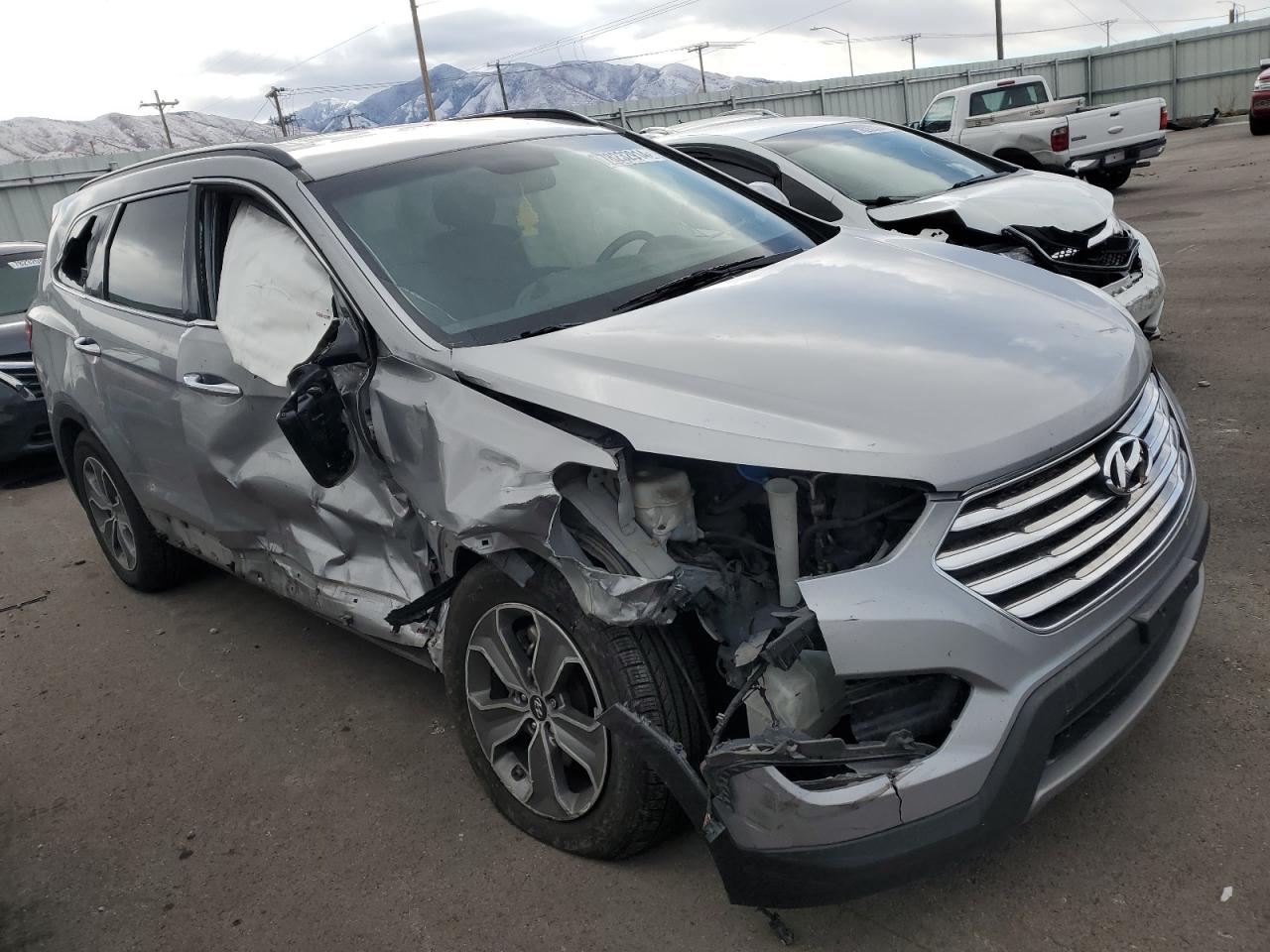 2013 Hyundai Santa Fe - Image 4