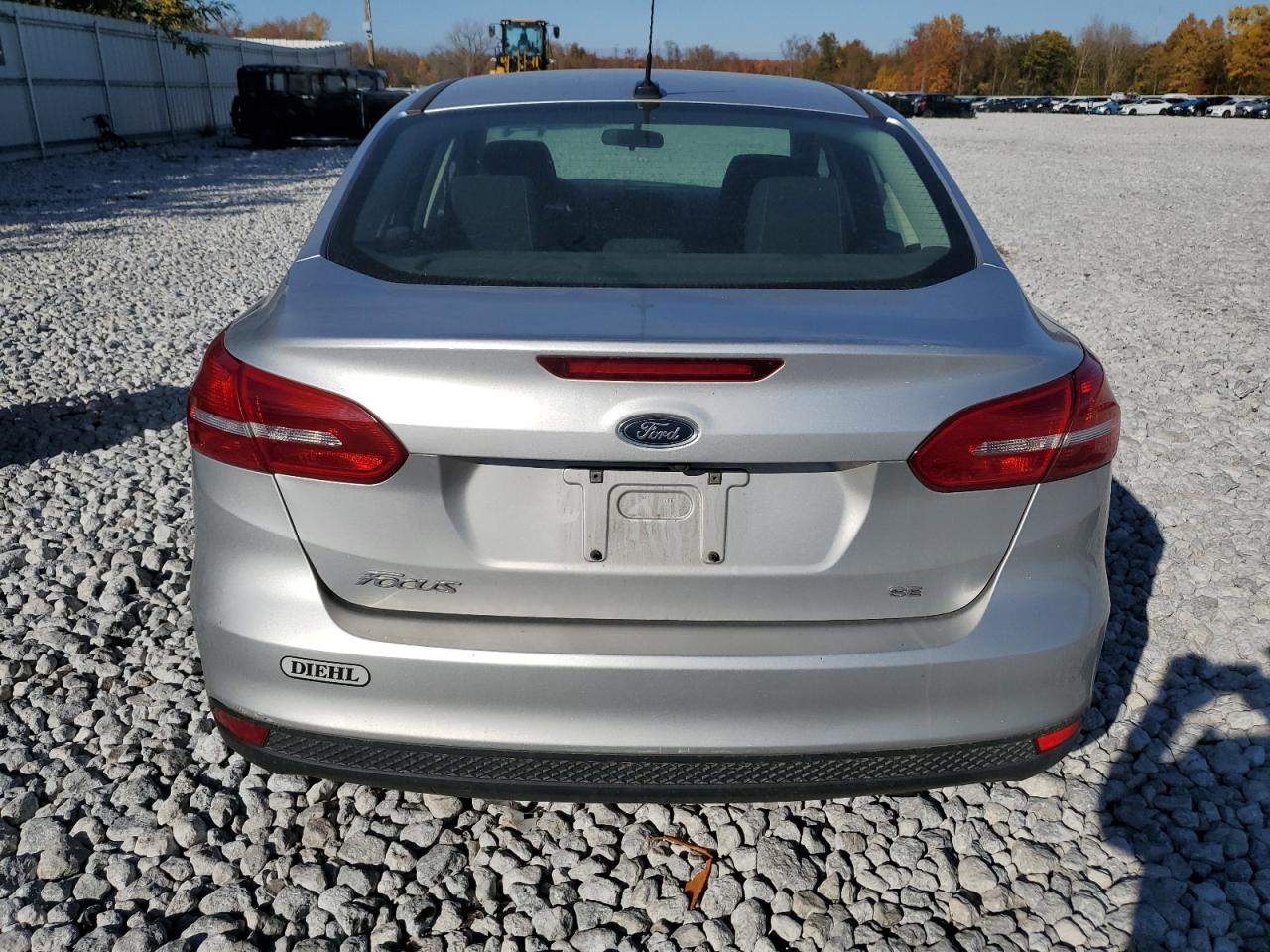 2018 Ford Focus Se VIN: 1FADP3F26JL267656 Lot: 77703144