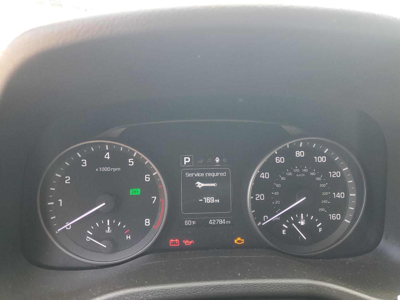 2018 Hyundai Elantra - Image 9
