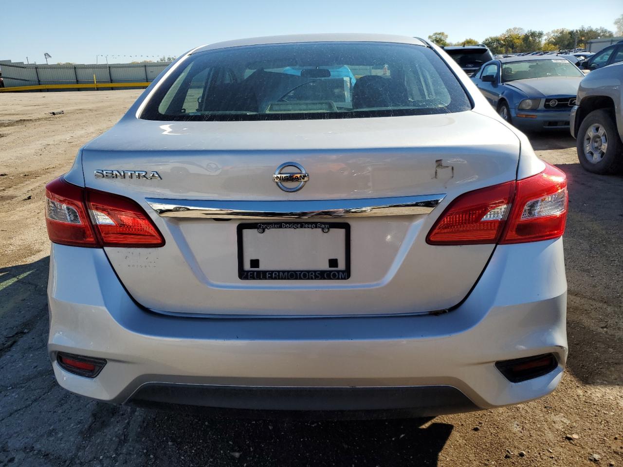 2019 Nissan Sentra S VIN: 3N1AB7AP5KY204002 Lot: 78810614