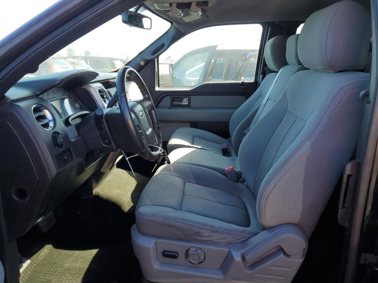 2012 Ford F150 Super Cab VIN: 1FTFX1EF9CFA47778 Lot: 74195804