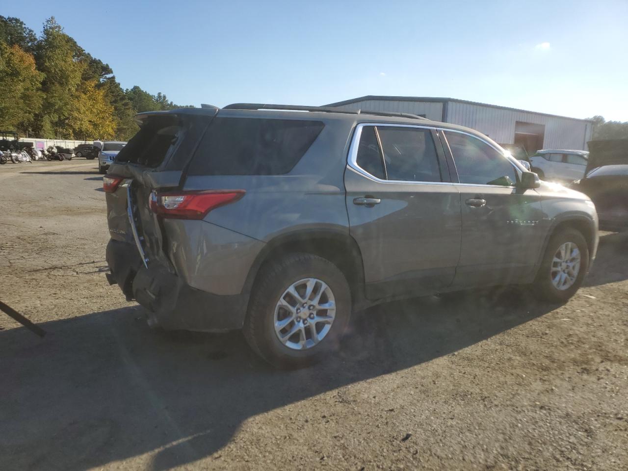 2019 Chevrolet Traverse - Image 3
