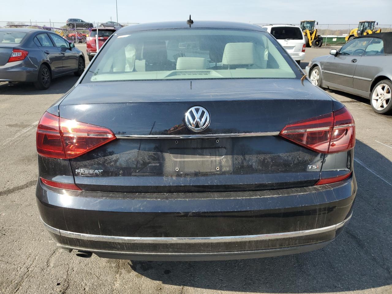 2017 Volkswagen Passat S VIN: 1VWAT7A31HC022562 Lot: 78127934