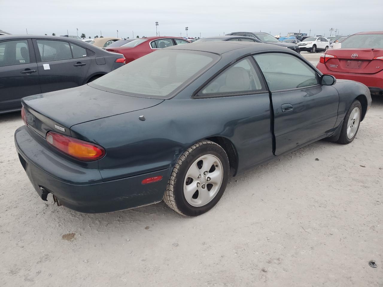 1994 Mazda MX-6 - Image 3