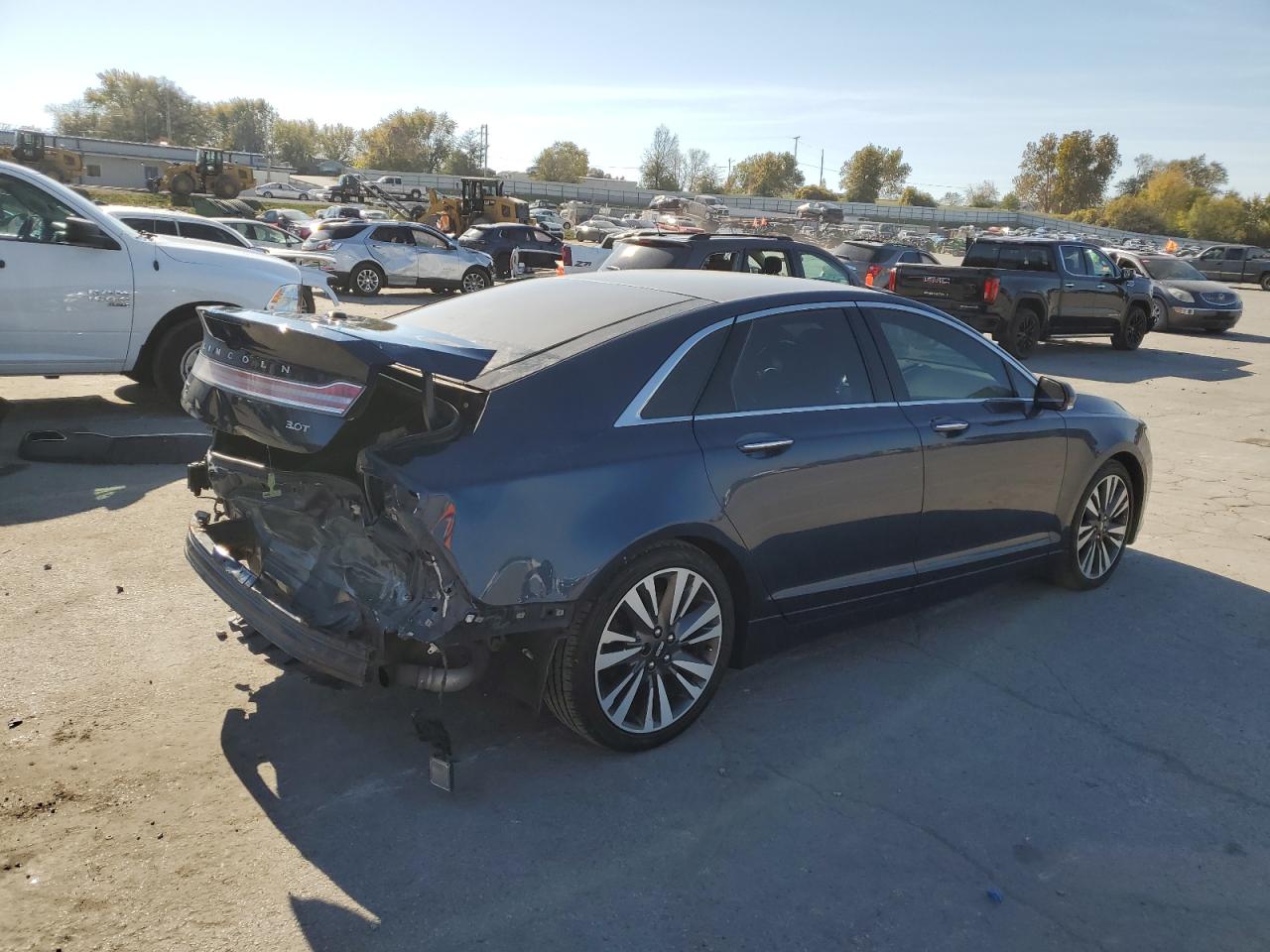 2017 Lincoln MKZ - Image 3