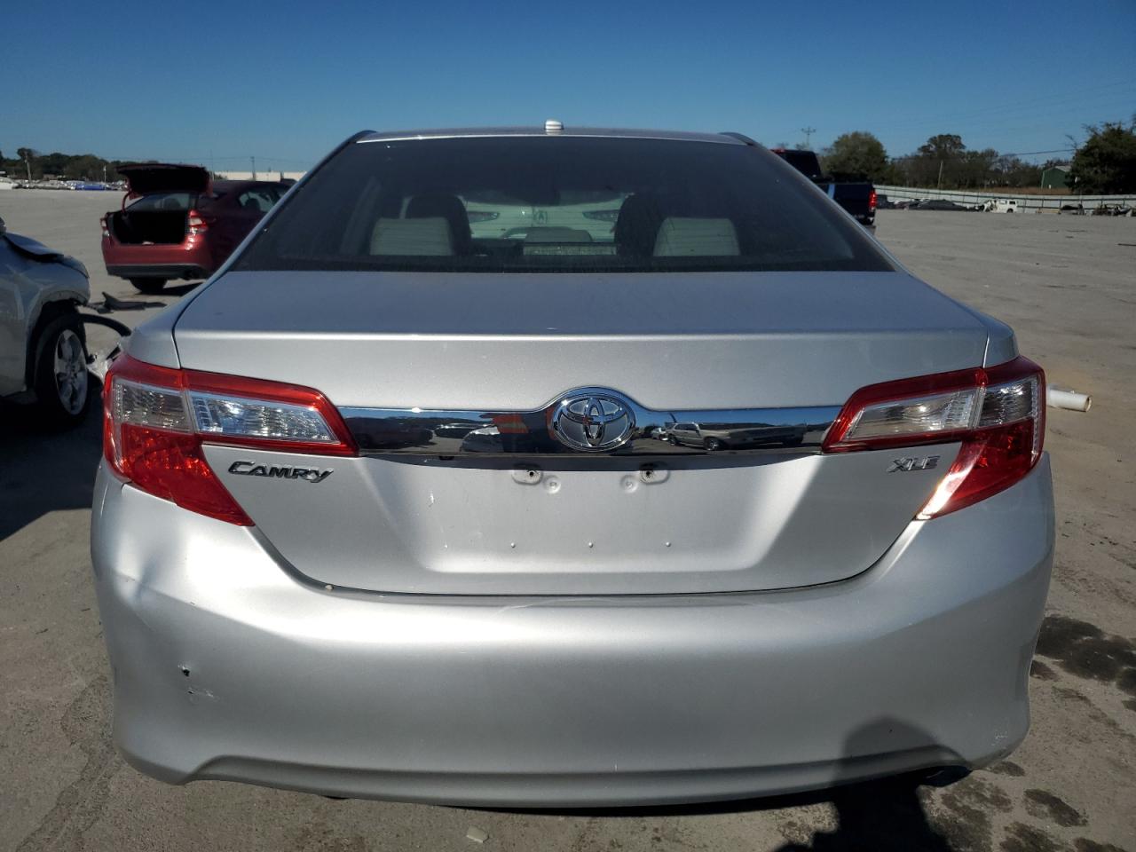 2012 Toyota Camry Base VIN: 4T4BF1FK5CR269986 Lot: 76612644