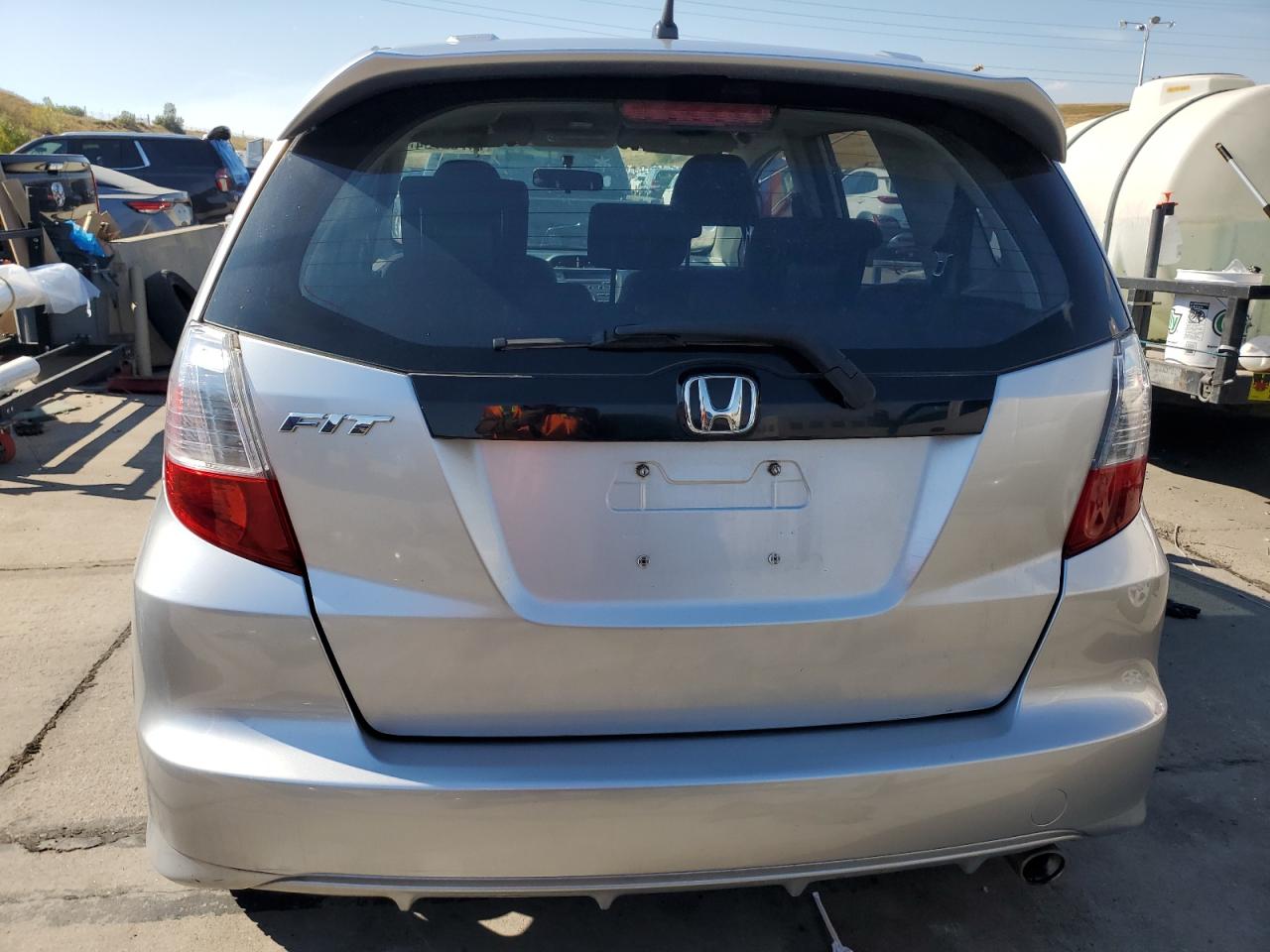 2011 Honda Fit Sport VIN: JHMGE8H59BS002320 Lot: 74752734