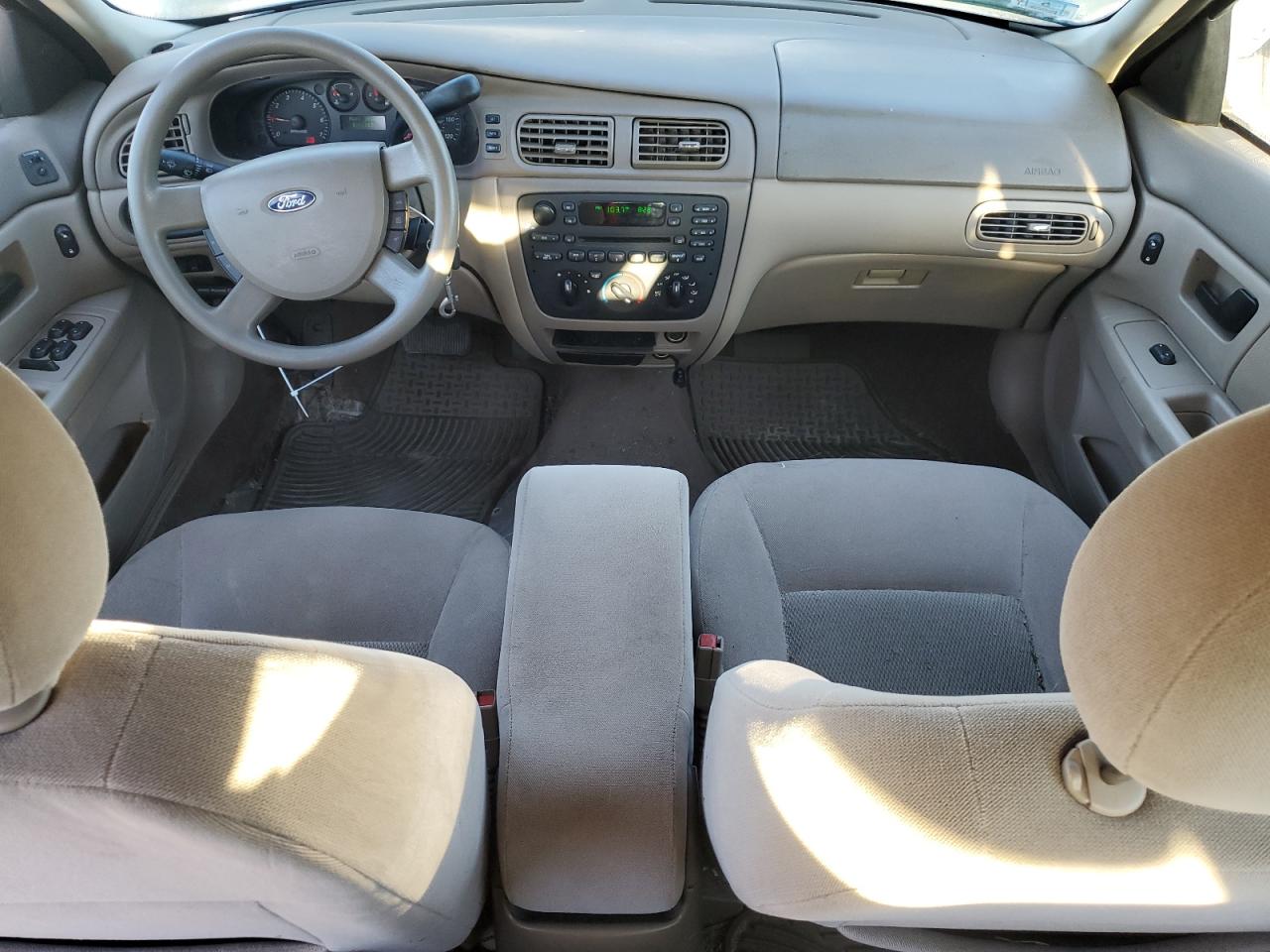 2005 Ford Taurus Se VIN: 1FAFP58215A207559 Lot: 76875924