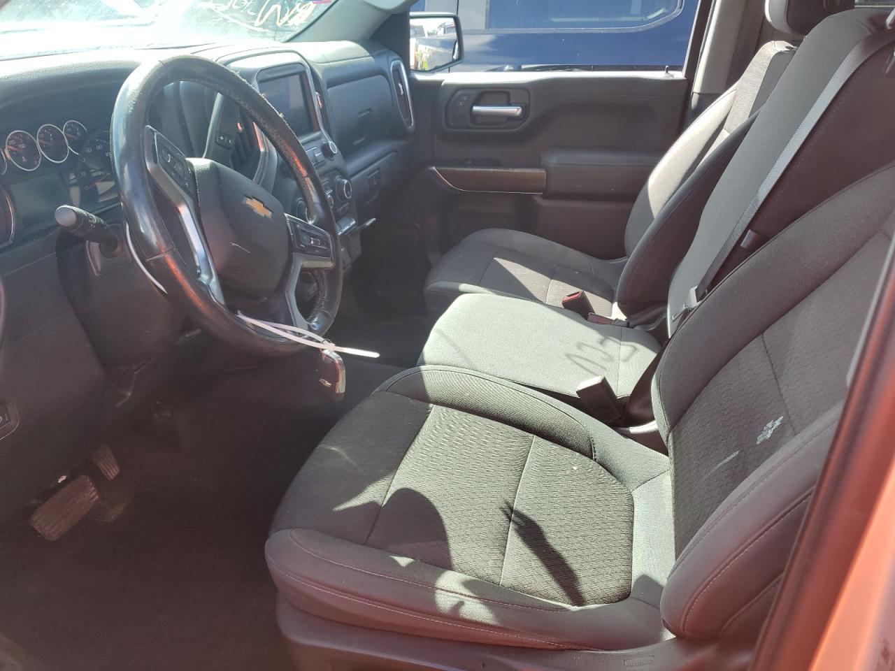 2019 Chevrolet Silverado - Image 7