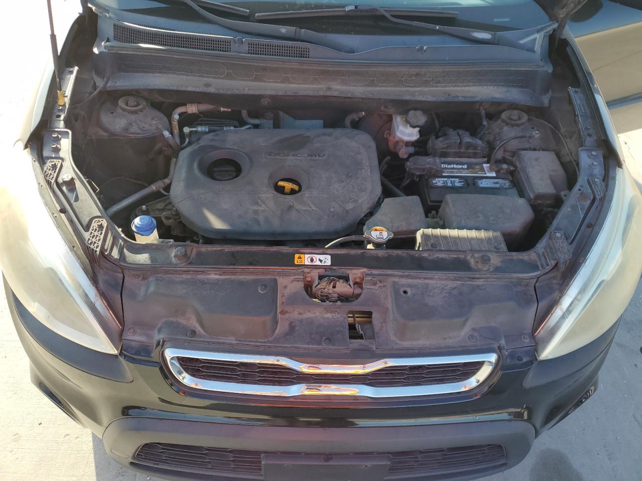 2012 Kia Soul + VIN: KNDJT2A67C7363465 Lot: 77403934