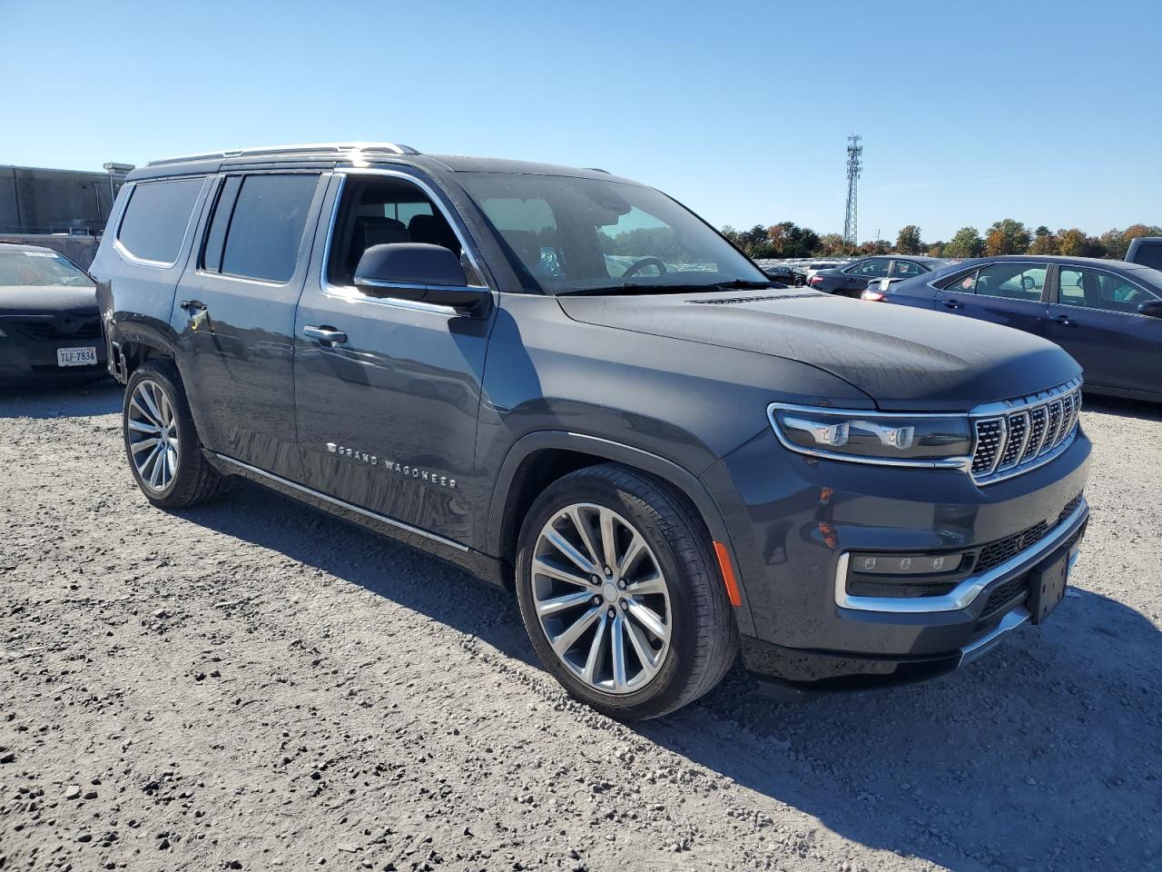 2022 Jeep Grand Wagoneer - Image 4