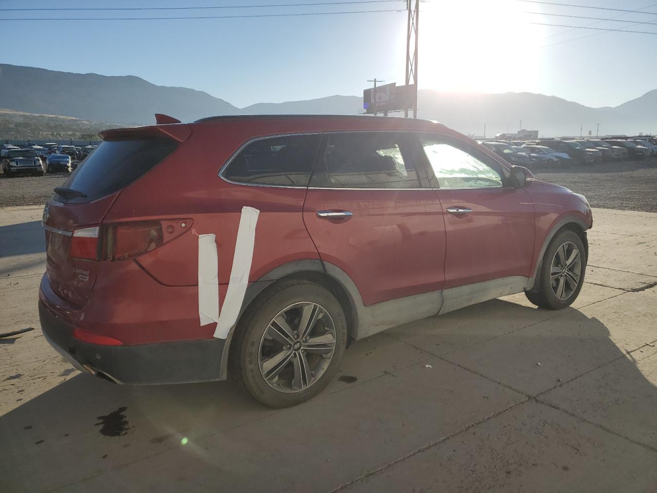 2014 Hyundai Santa Fe - Image 3