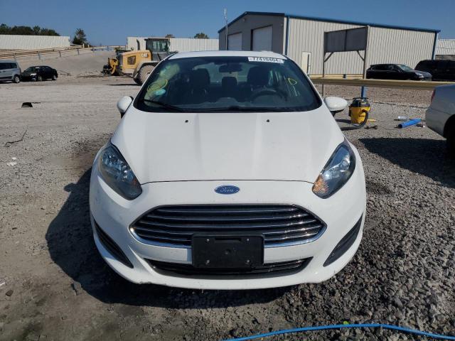  FORD FIESTA 2018 White