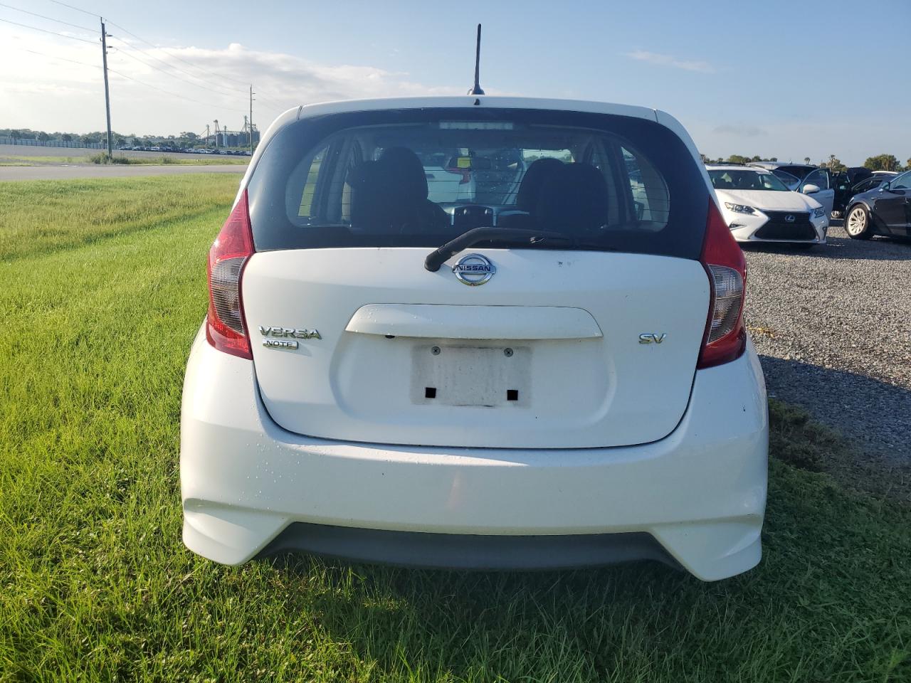 3N1CE2CP7JL361011 2018 Nissan Versa Note S