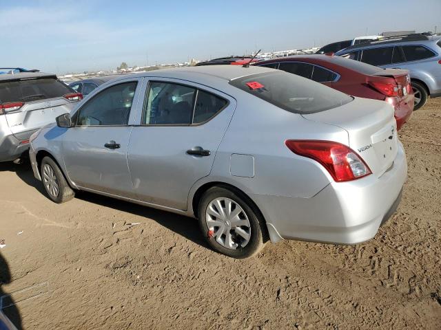  NISSAN VERSA 2018 Silver