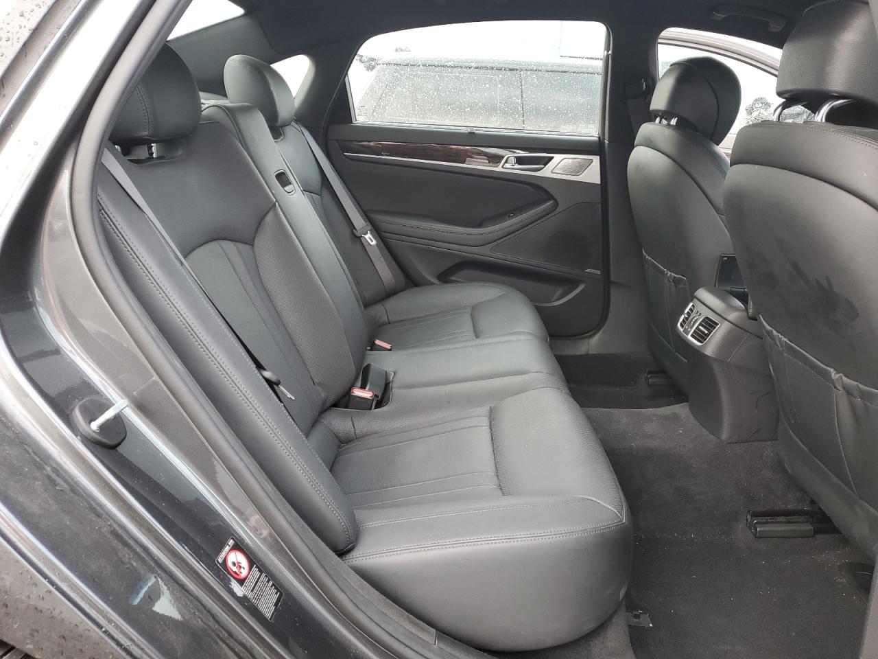 2019 Genesis G80 - Image 10