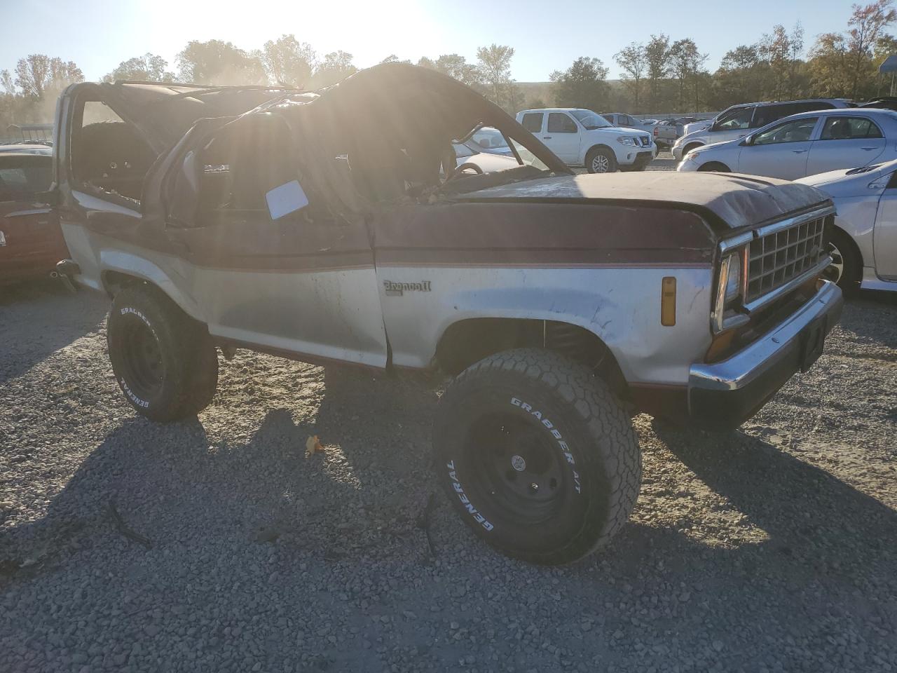 1988 Ford Bronco - Image 4