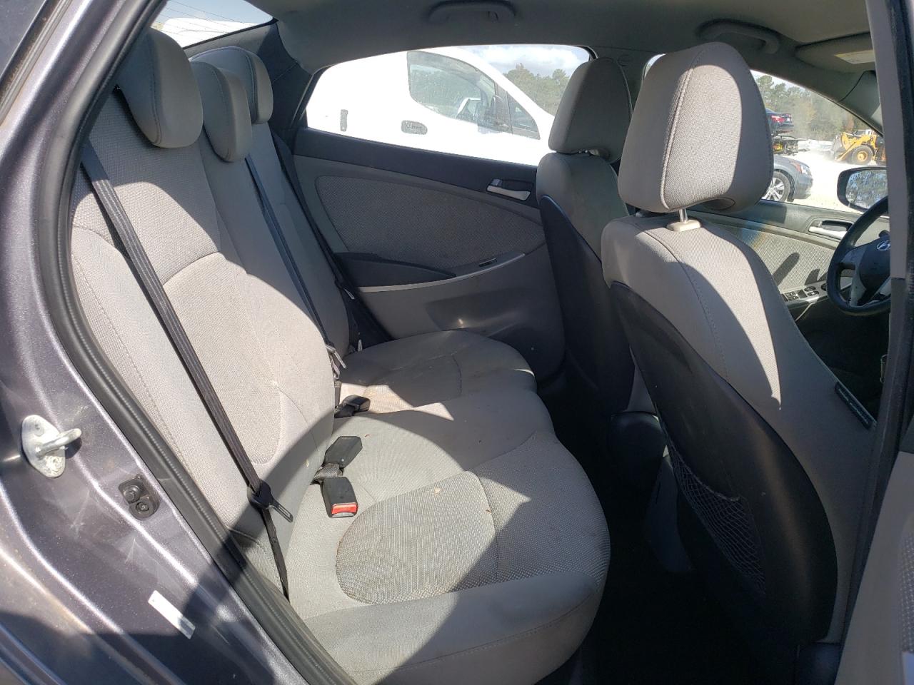 2013 Hyundai Accent - Image 10