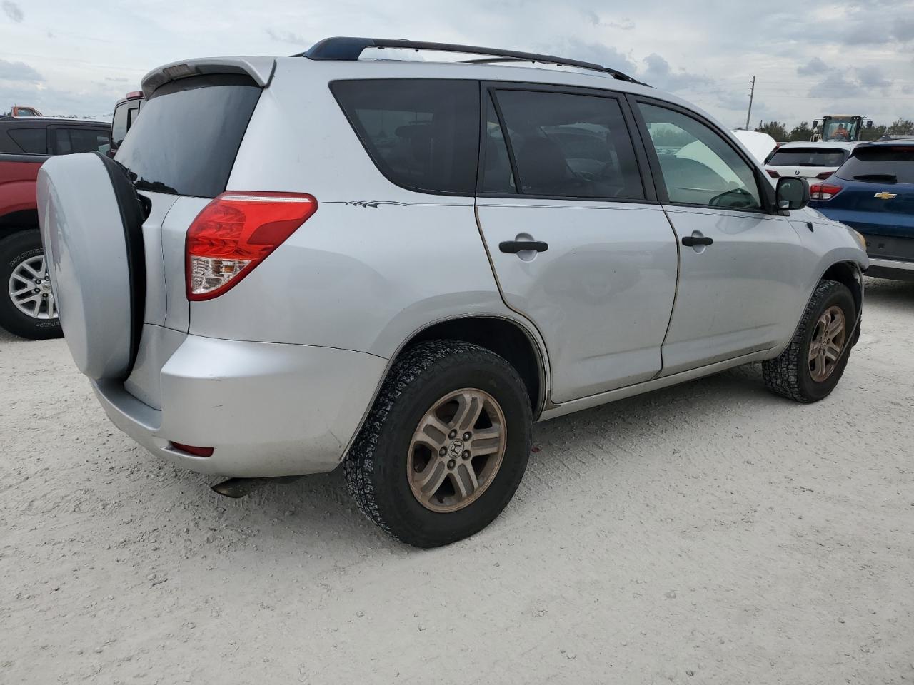 2007 Toyota RAV 4 - Image 3
