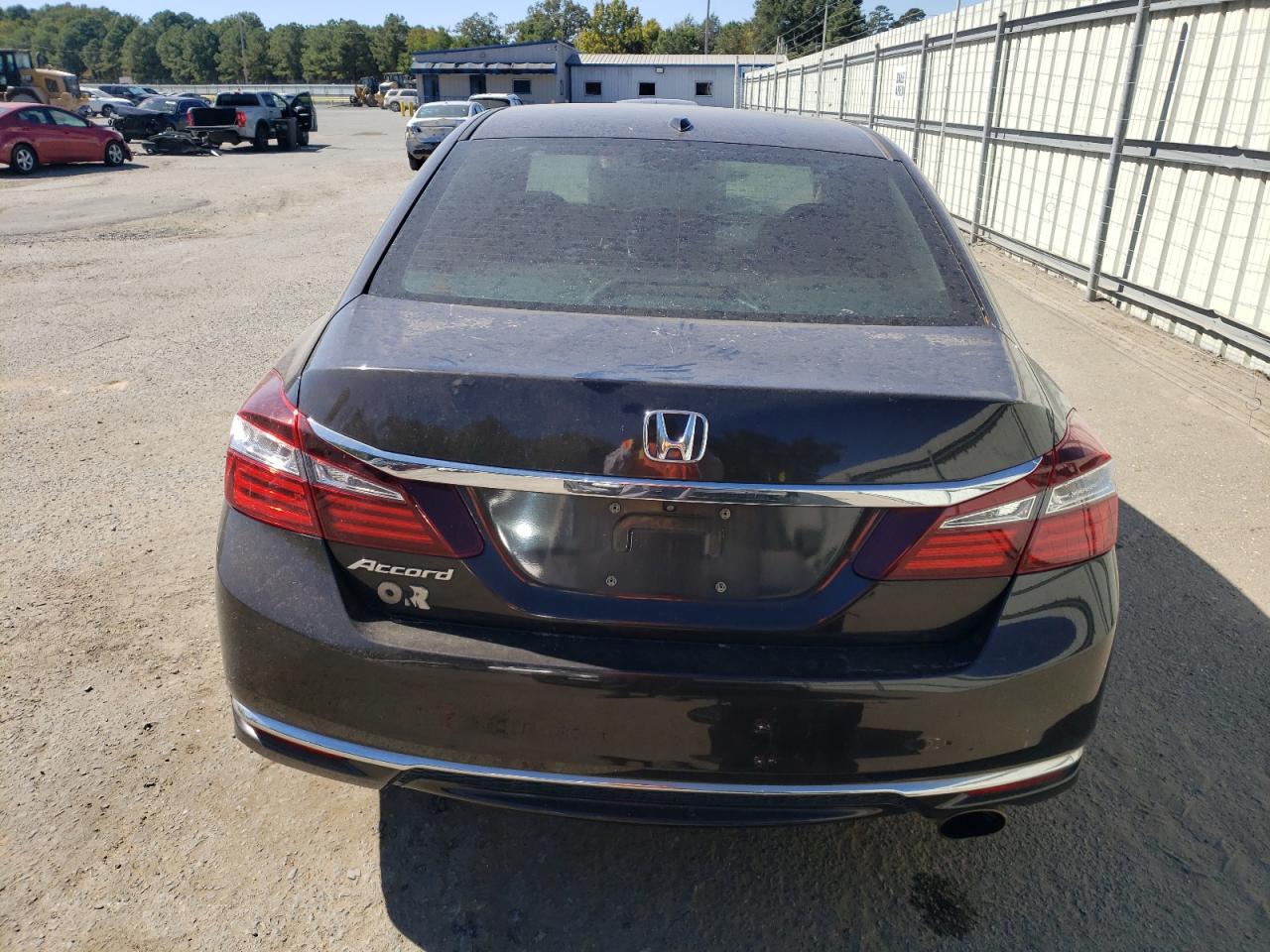 2016 Honda Accord - Image 6
