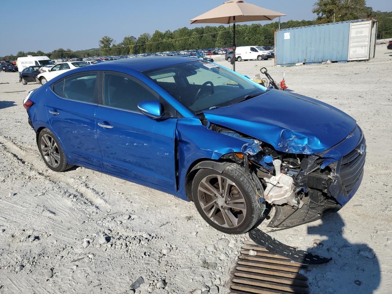 2017 Hyundai Elantra - Image 4