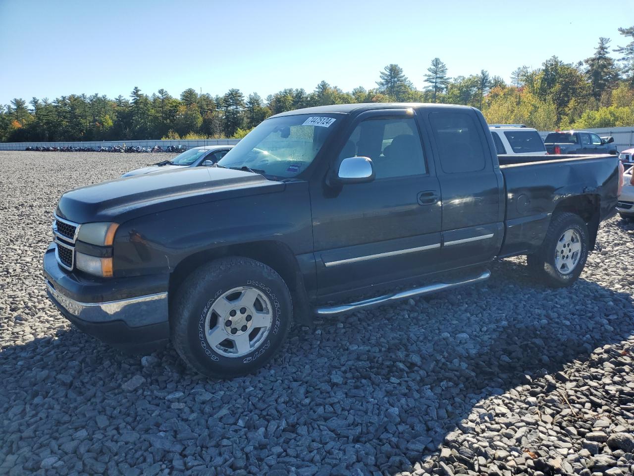 2006 Chevrolet Silverado - Image 1