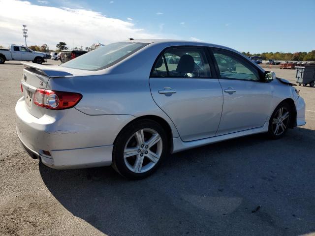  TOYOTA COROLLA 2013 Silver