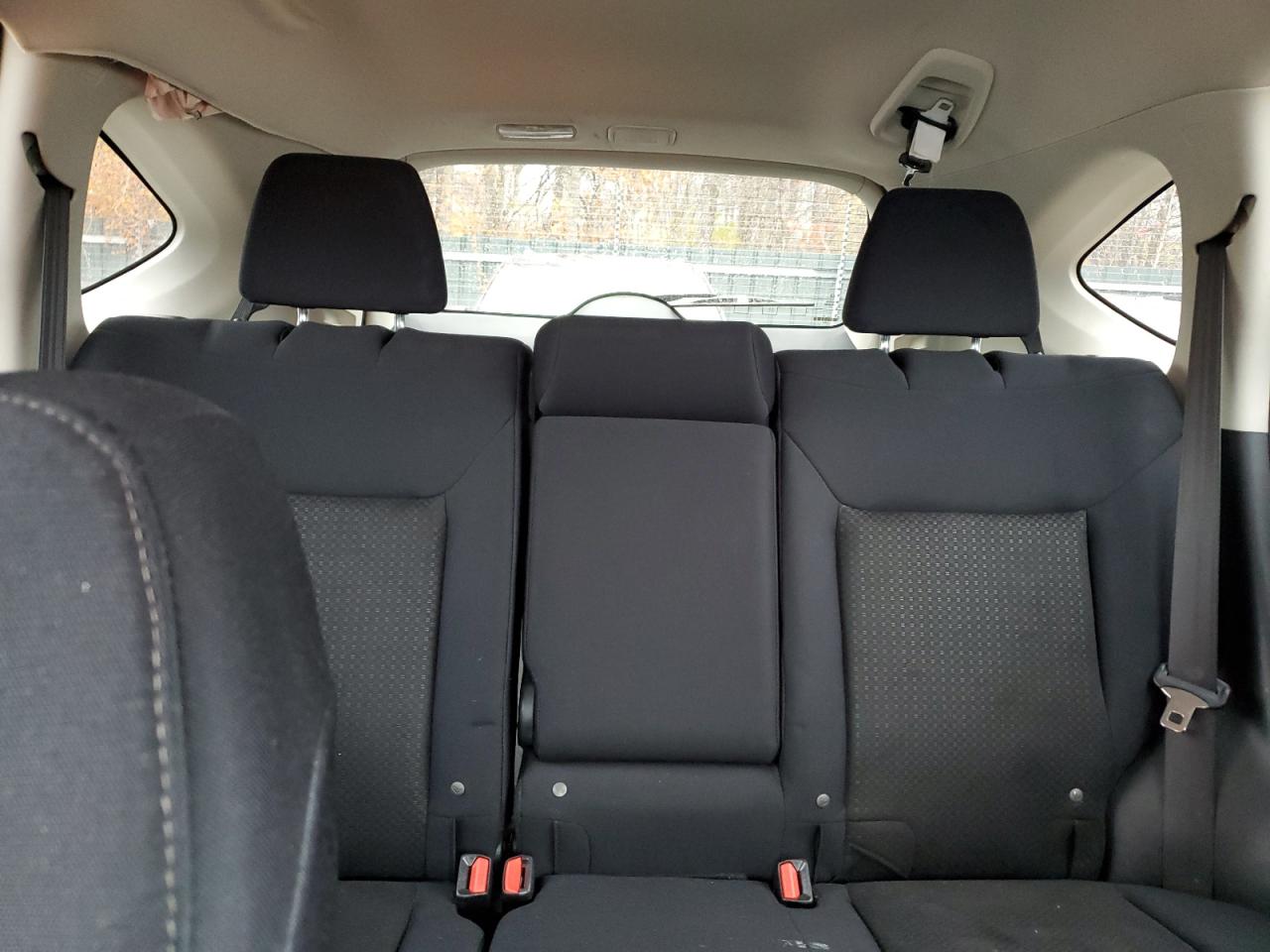 2015 Honda CR-V - Image 10