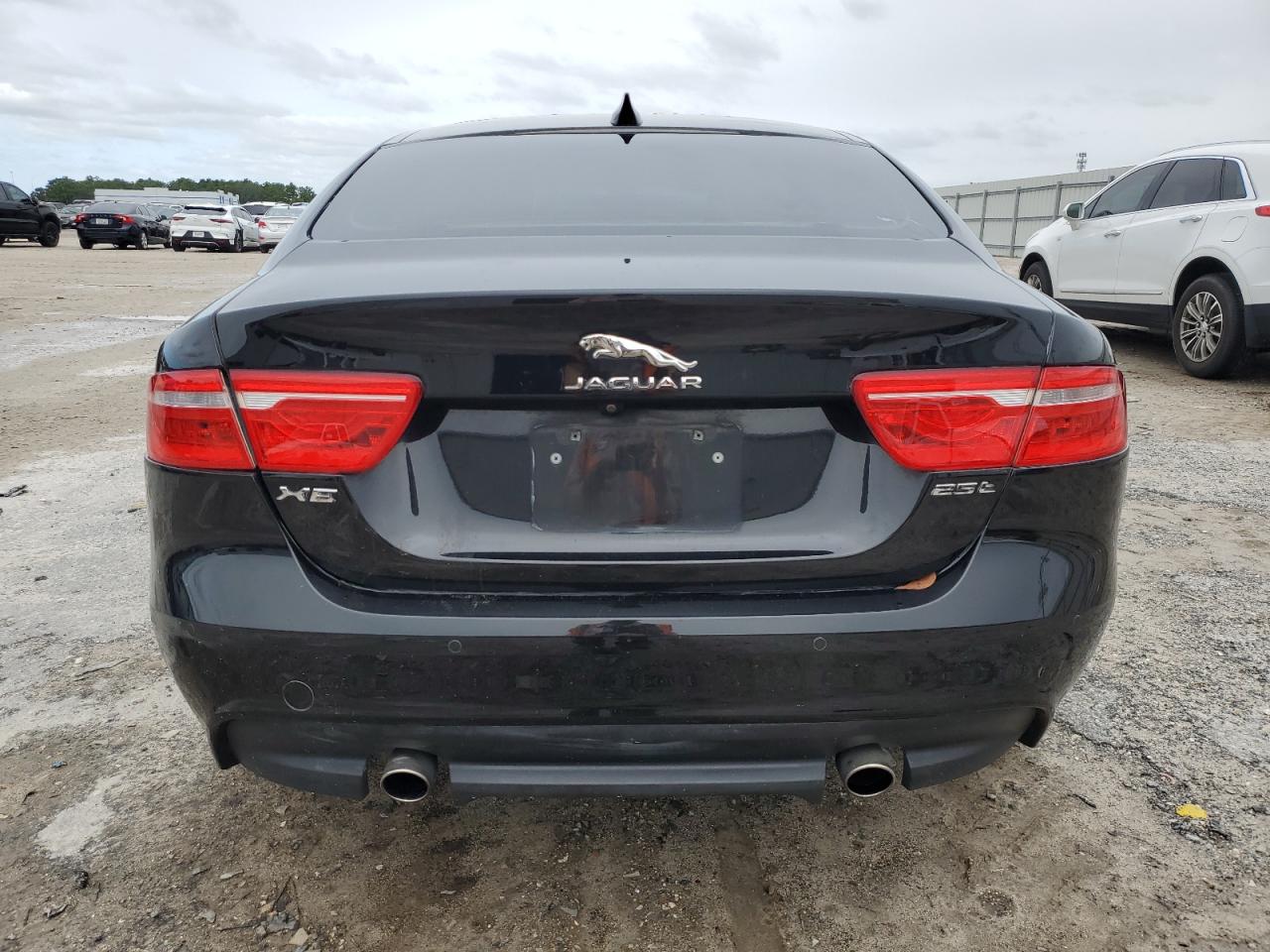 2019 Jaguar Xe Premium VIN: SAJAD4FX5KCP46063 Lot: 74768154